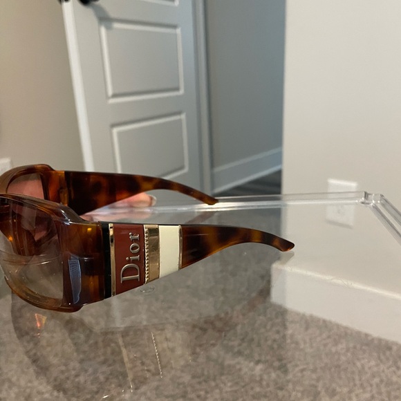 Dior Rare Sunglasses - Picture 3 of 6